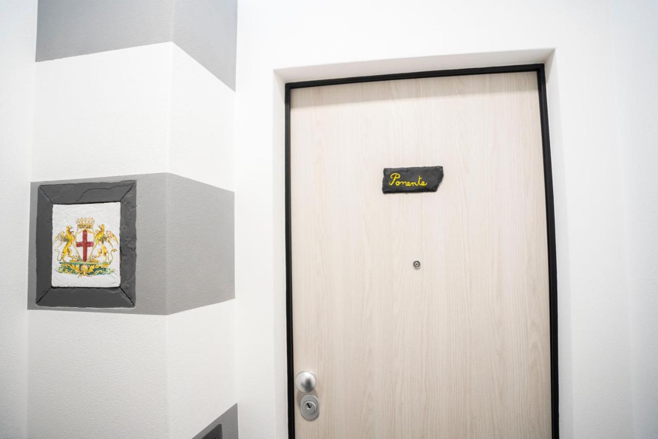 セストリ・レヴァンテ021 - Casa Ponente Con Terrazzo - Centro Citta, Carruggio E Mare Baia Del Silenzio A 500 Mアパートメント エクステリア 写真