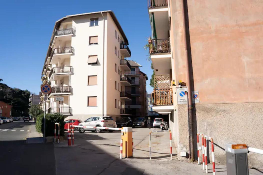 セストリ・レヴァンテ021 - Casa Ponente Con Terrazzo - Centro Citta, Carruggio E Mare Baia Del Silenzio A 500 Mアパートメント エクステリア 写真